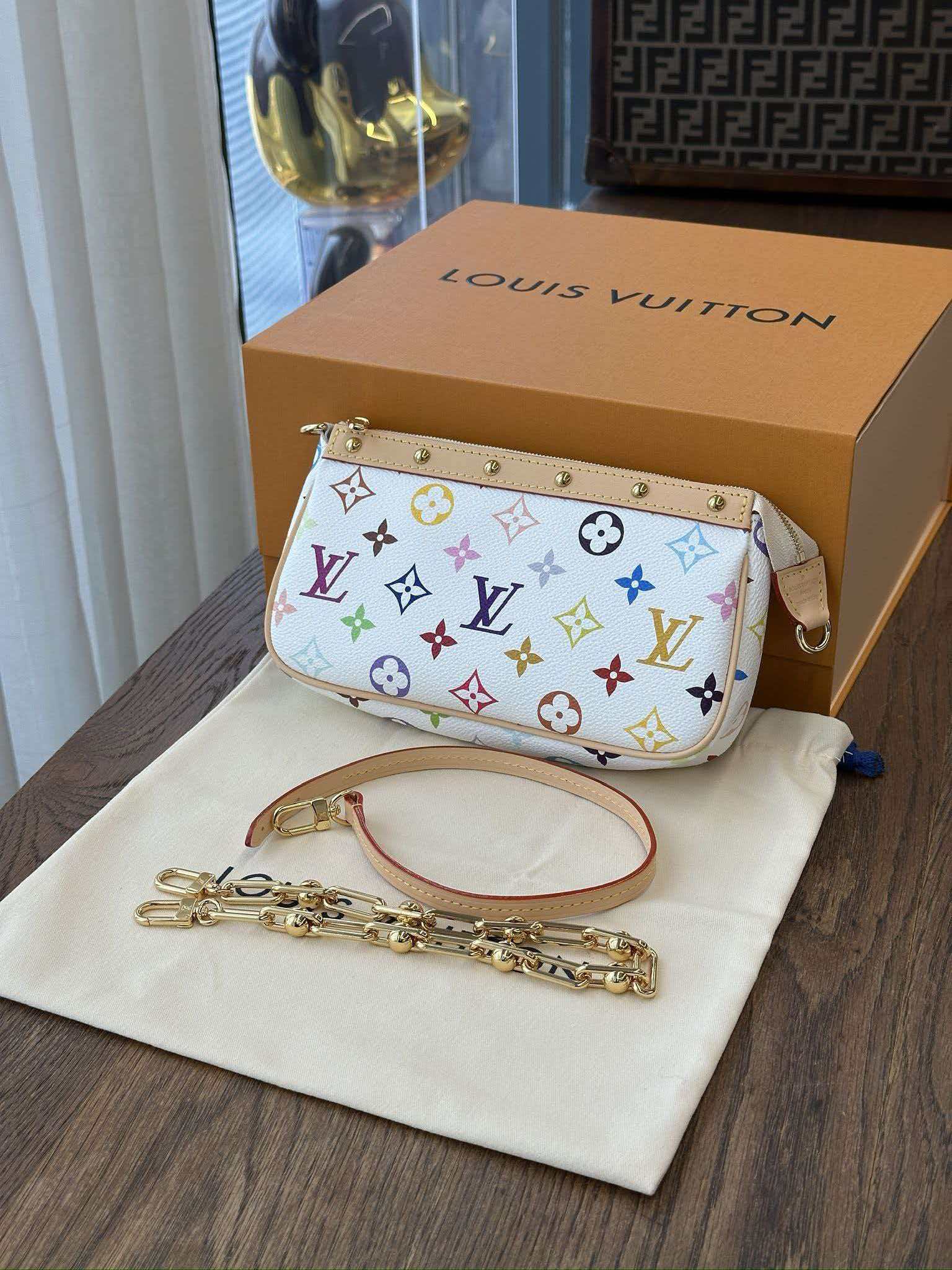 Pochette accessories