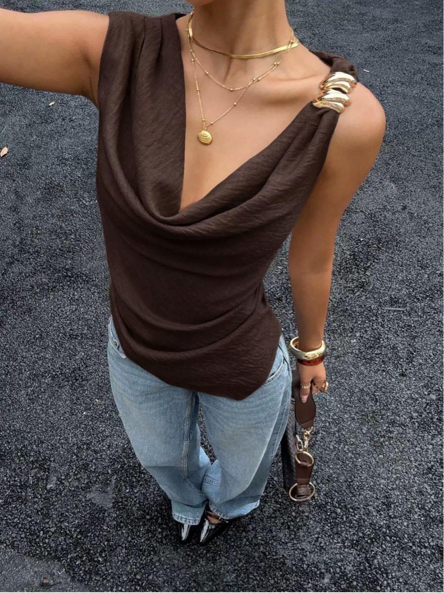 Stacked-necked vests