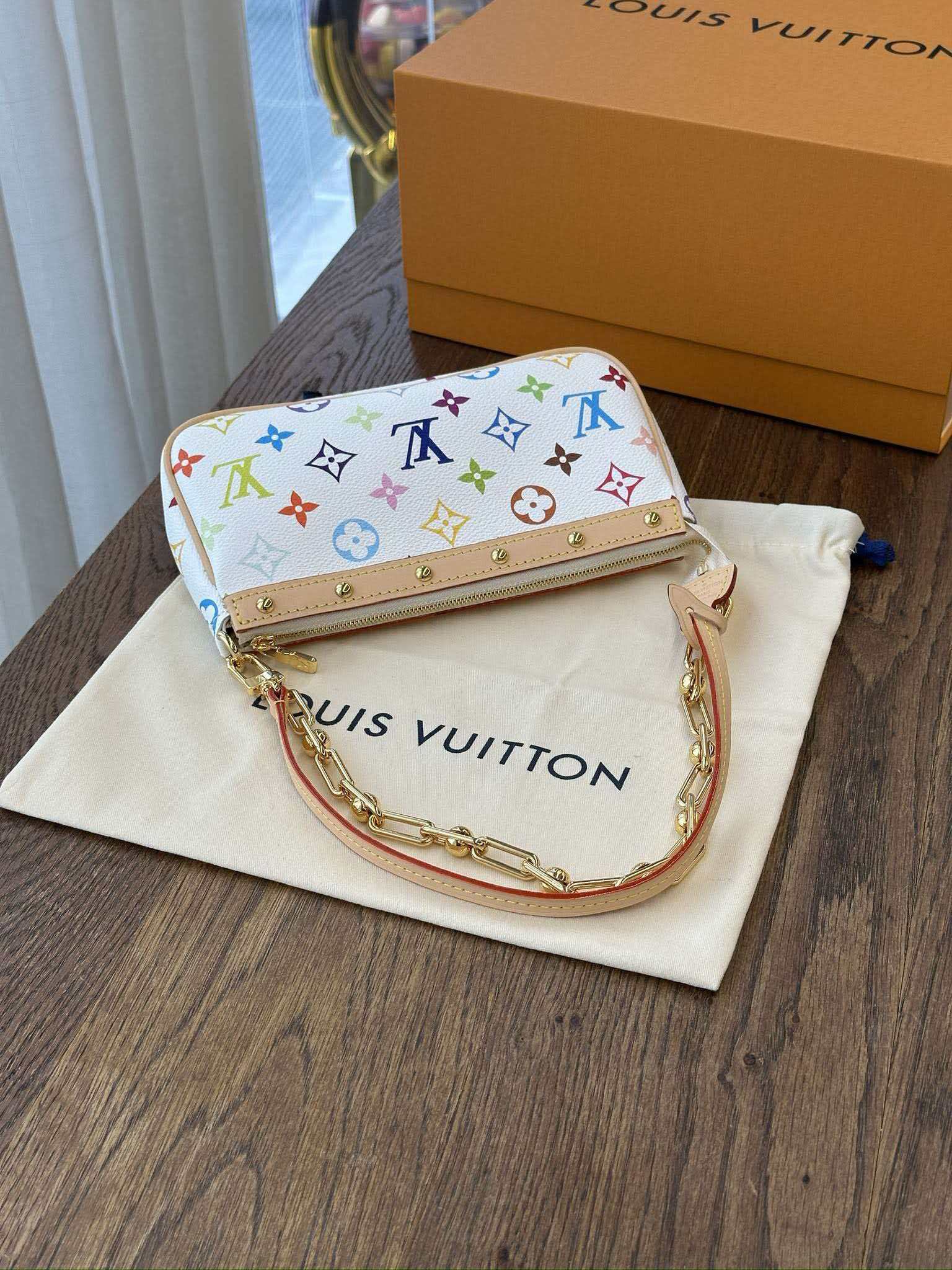 Pochette accessories