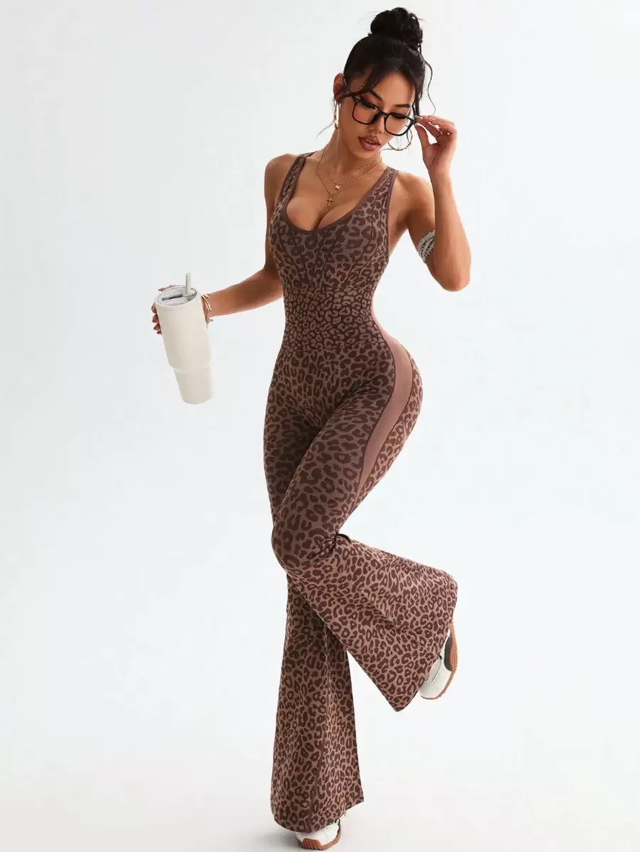 Sports and fitness yoga clothes