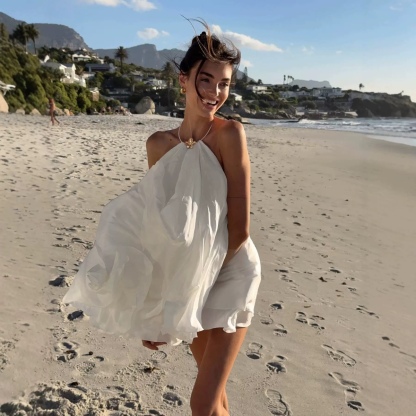 Strapless vacation dress