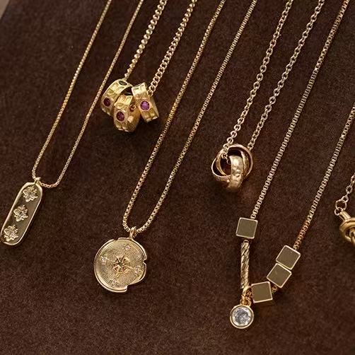 Necklace women's collarbone chain