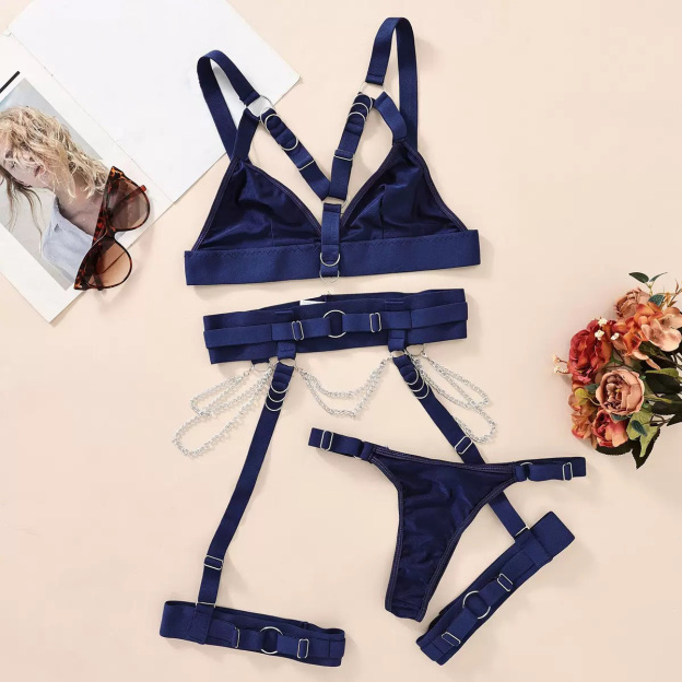 Sexy lingerie set with metal chains