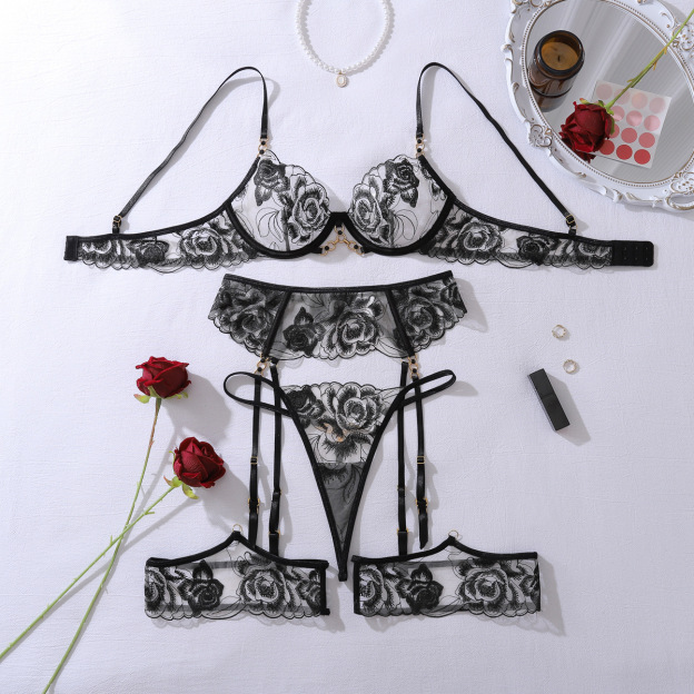 Elaborately crafted floral embroidered underwired push-up and shaping lingerie set