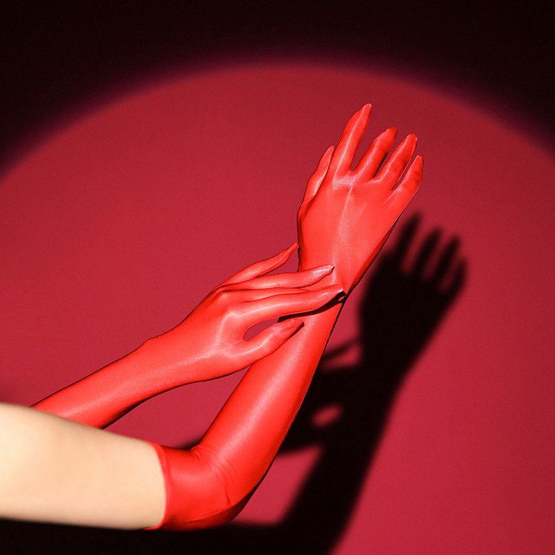Ultra-thin five-finger gloves, silky smooth, sexy, highly elastic, and glossy.