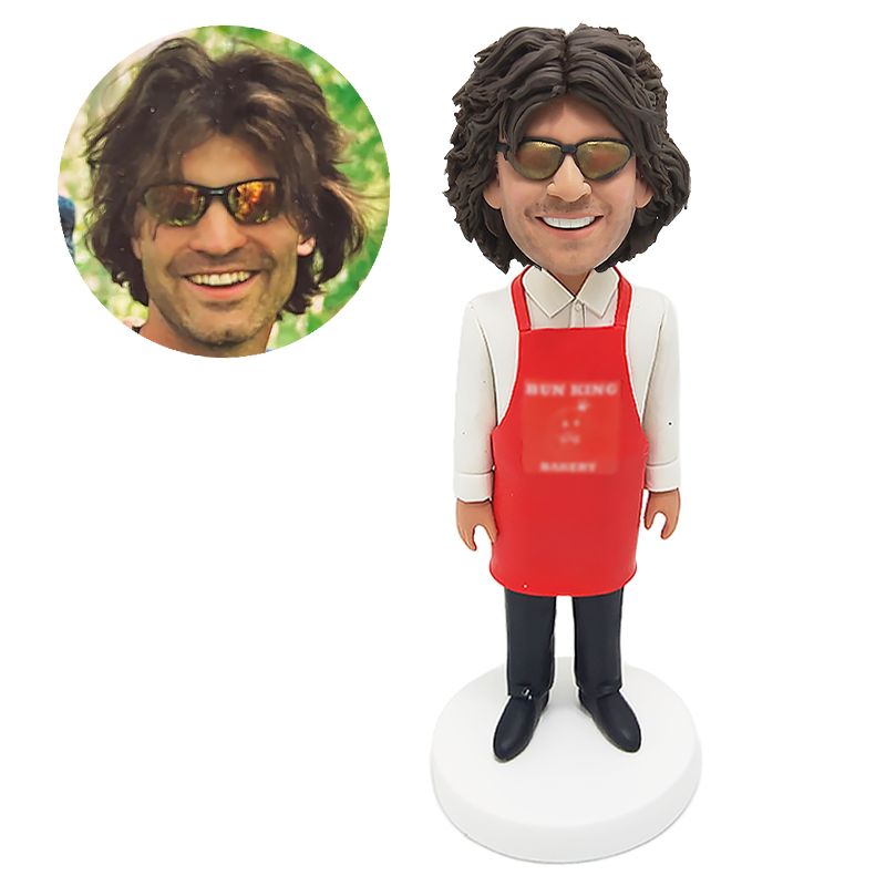 customised bobblehead figure male chef wearing an apron