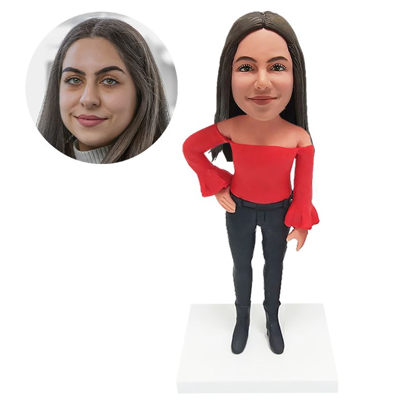 customised bobble head lady with one hand on the hip