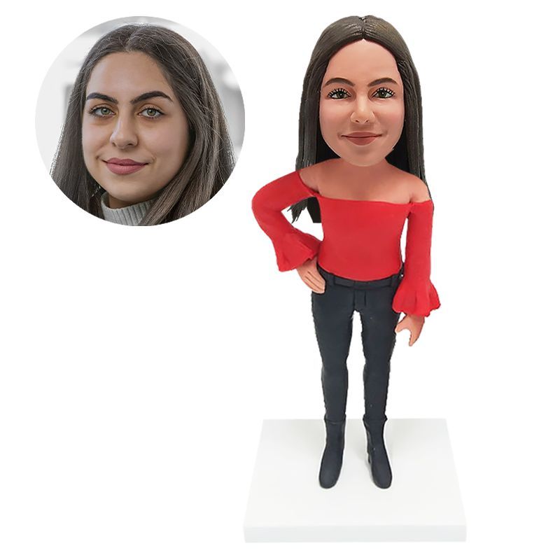 customised bobble head lady with one hand on the hip