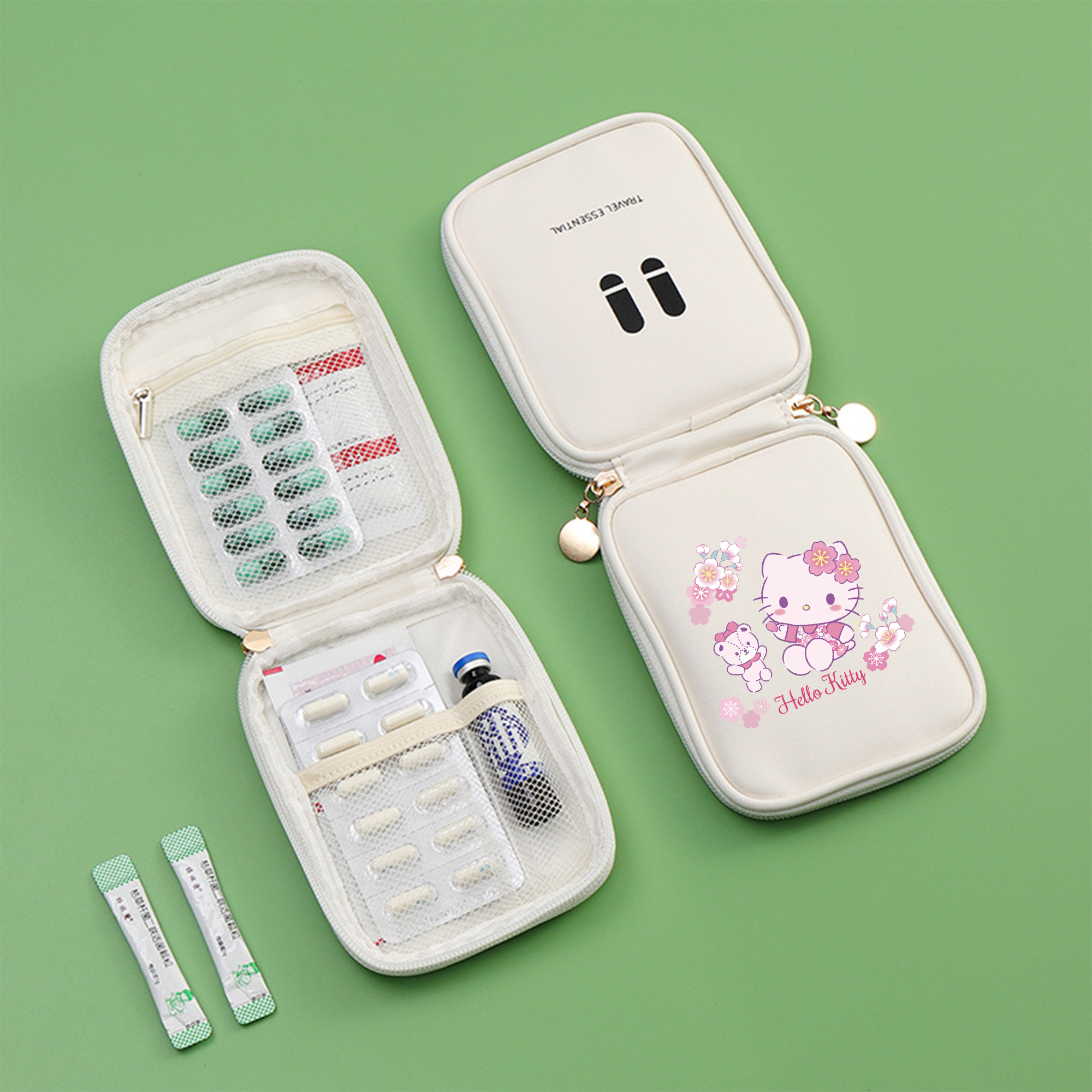 (Brand Authorized)Sanrio Portable Home Medicine Kit