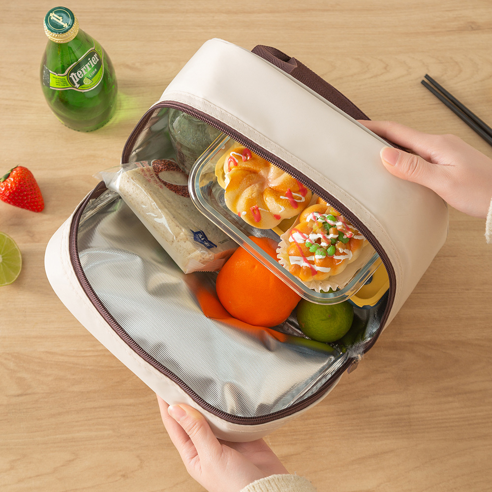 Hello Kitty insulated lunch bag