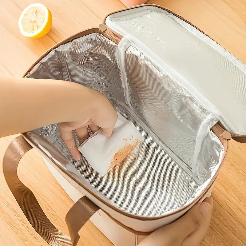 Hello Kitty Handheld Insulated Lunch Bag