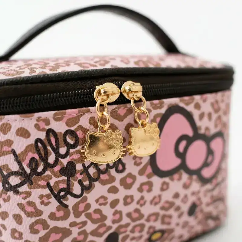 Hello Kitty Pink Leopard Pattern Handheld Makeup Bag (Wild Sweet Girl Series)