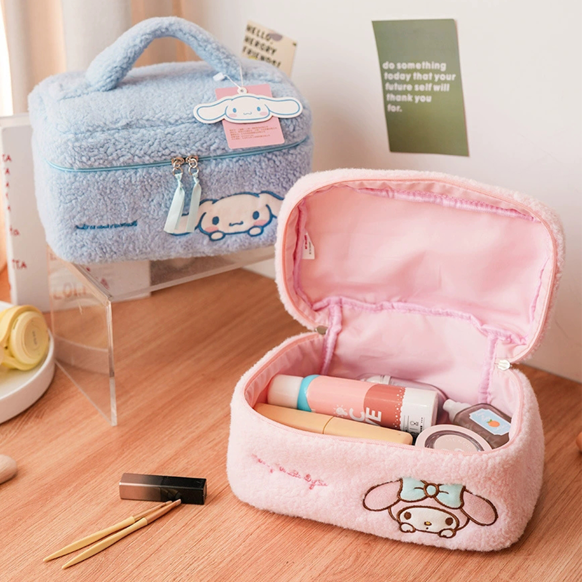 (Brand Authorized)Sanrio Round Canvas Crossbody Bag