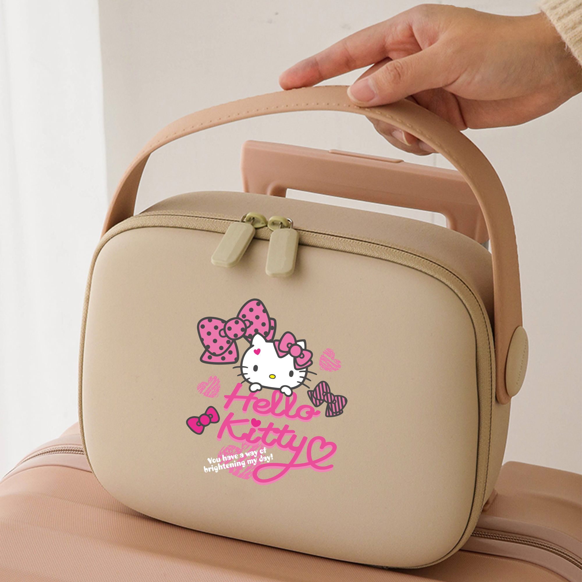 Zaloraros x Hello Kitty Large Capacity Travel Makeup Bag (Classic Heart Bow Series)