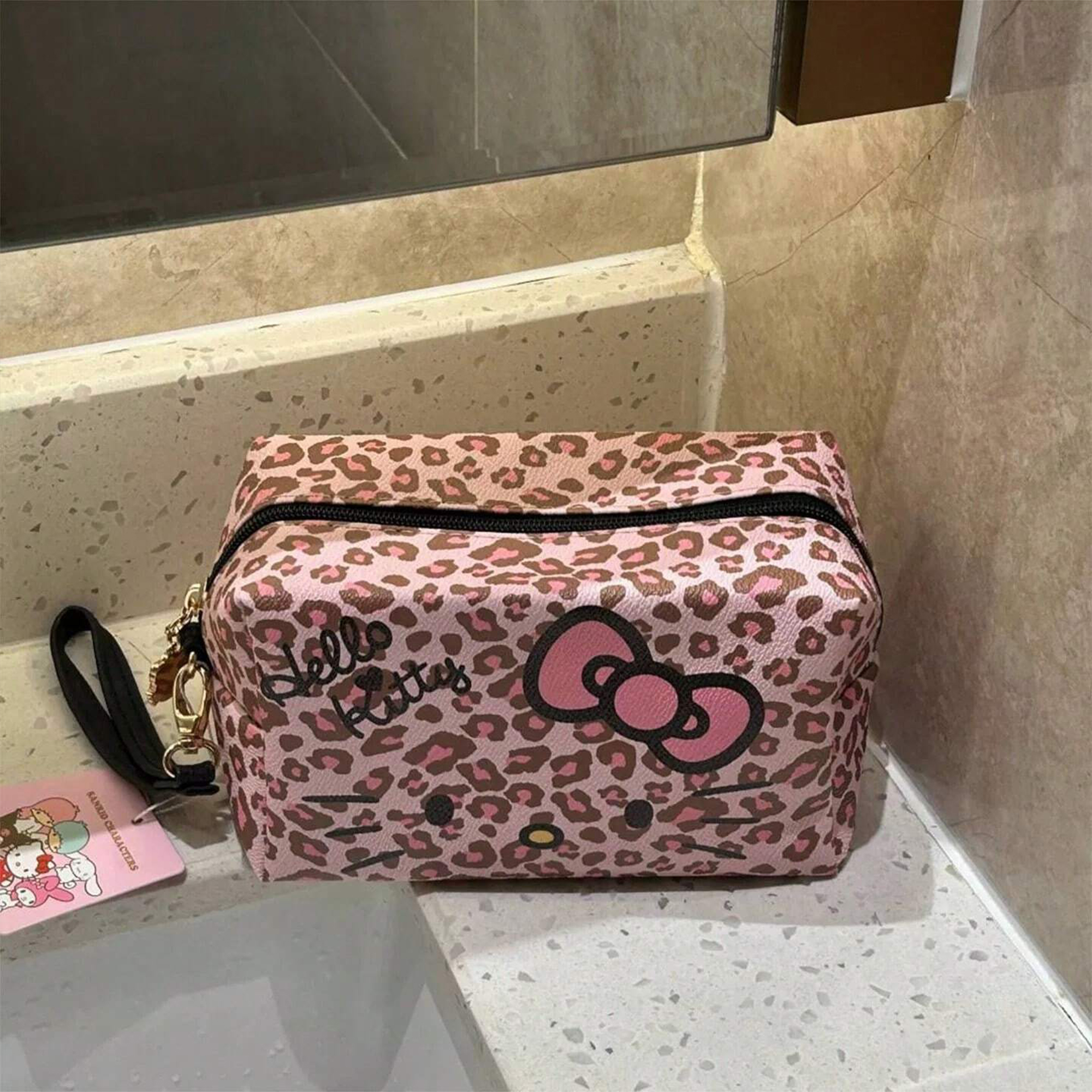 (Brand Authorized)Hello Kitty Leopard Print Makeup Bag Set
