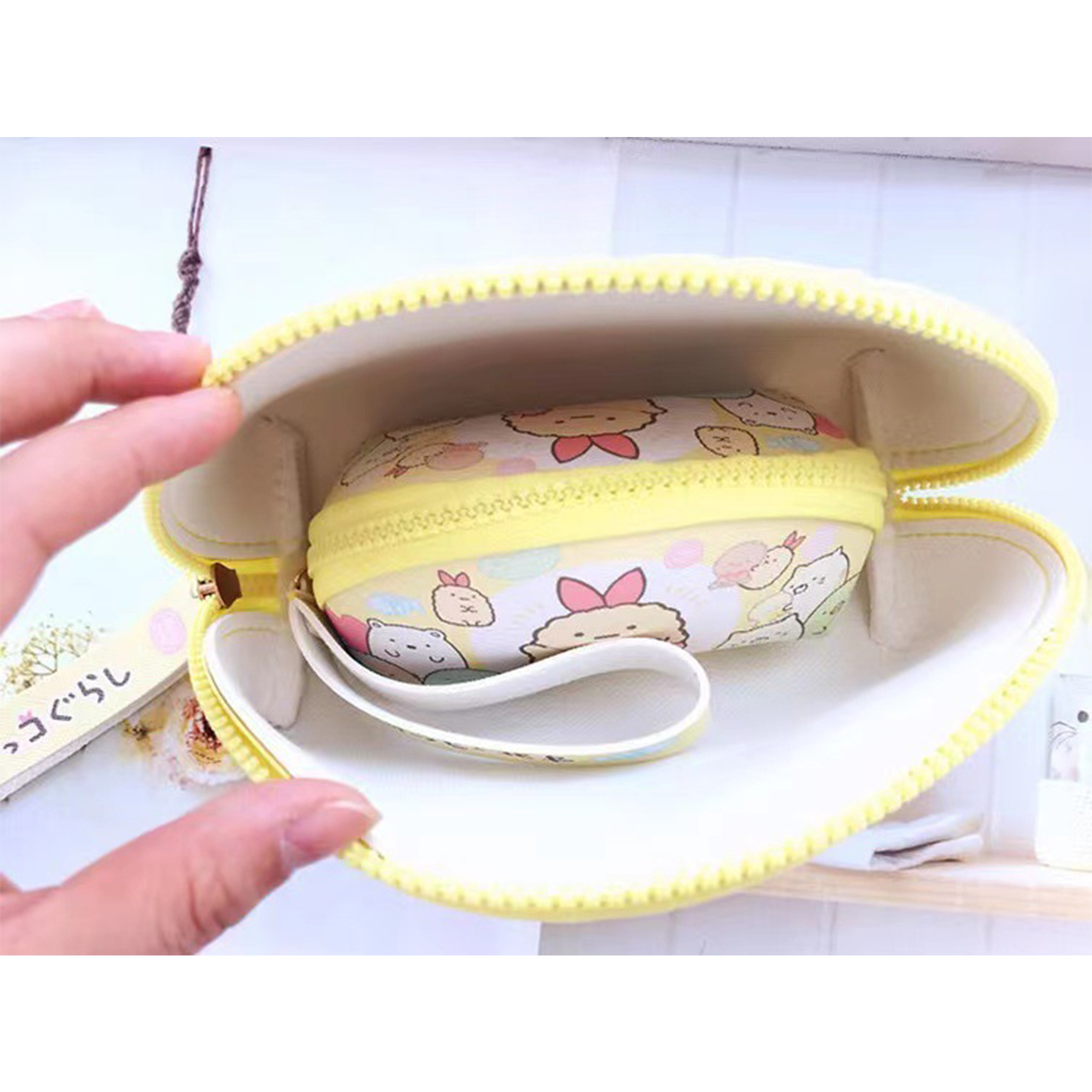 Zaloraros x My Melody Corduroy Crossbody Bag