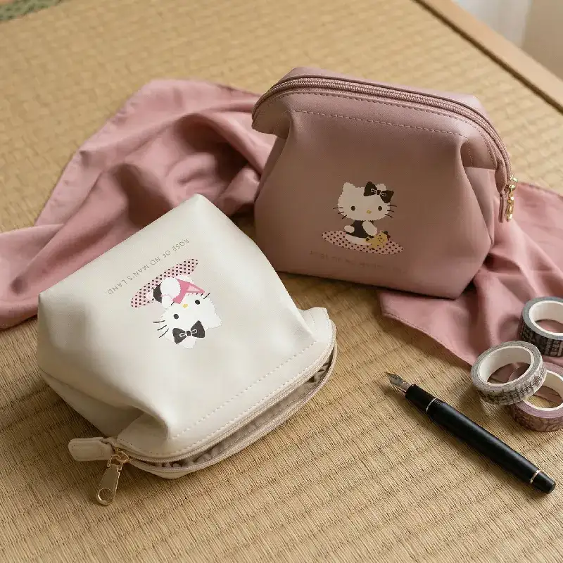 Hello Kitty Cloud Makeup Bag (Rose of No Man's Land Series)