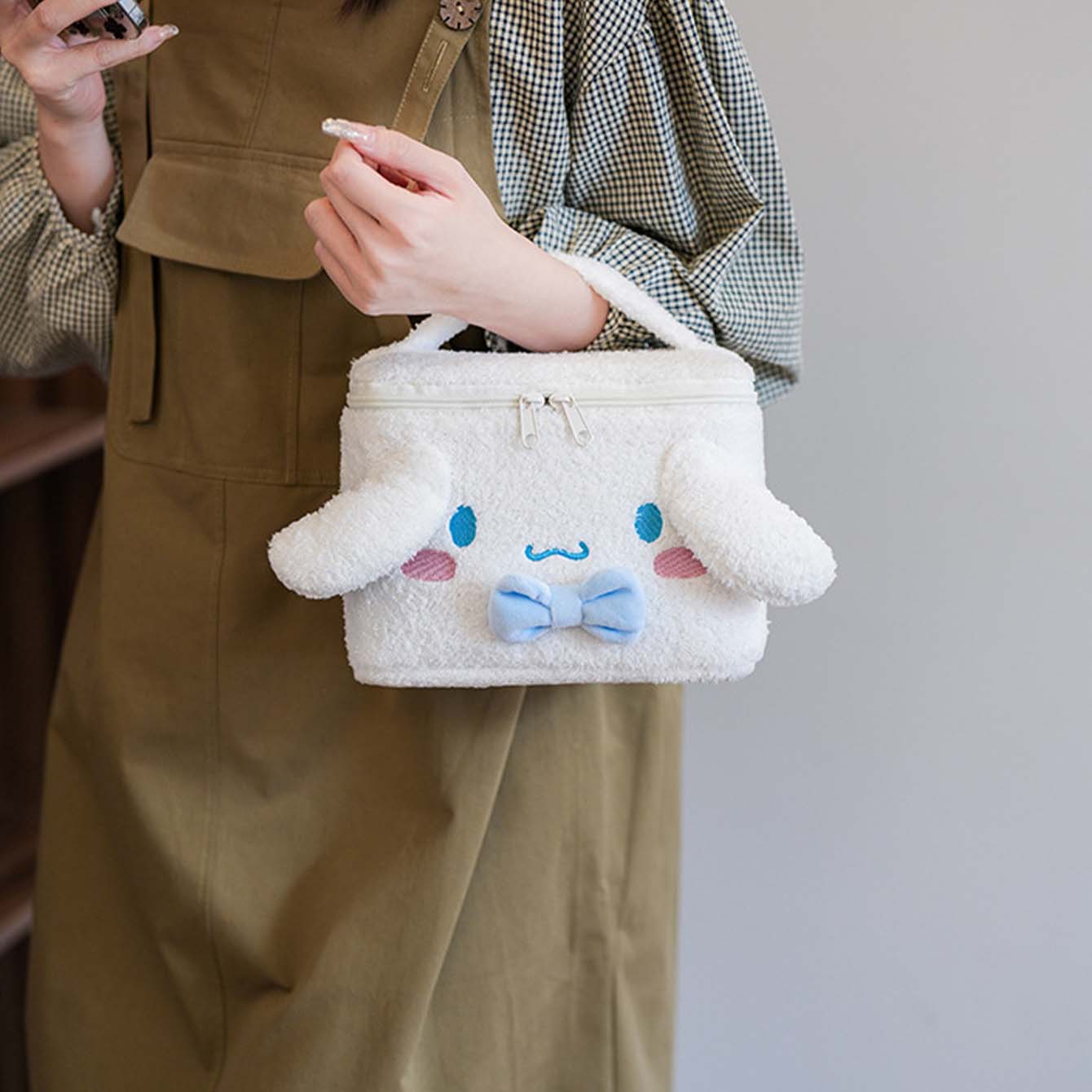 (Brand Authorized)Sanrio Plush Rectangular Cosmetic Bag