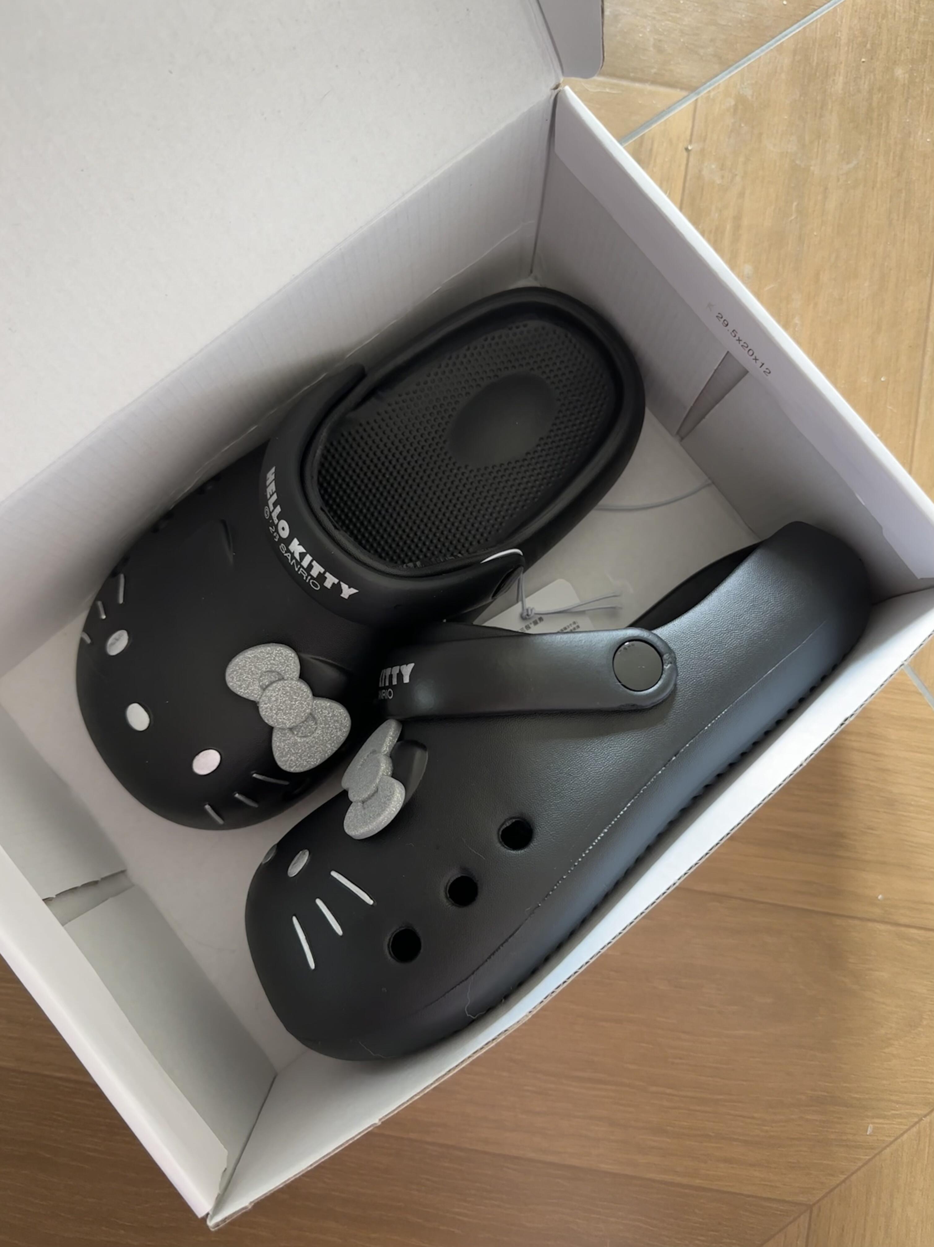 Hello Kitty Clogs Slip on Water Shoes Casual Summer Sandals