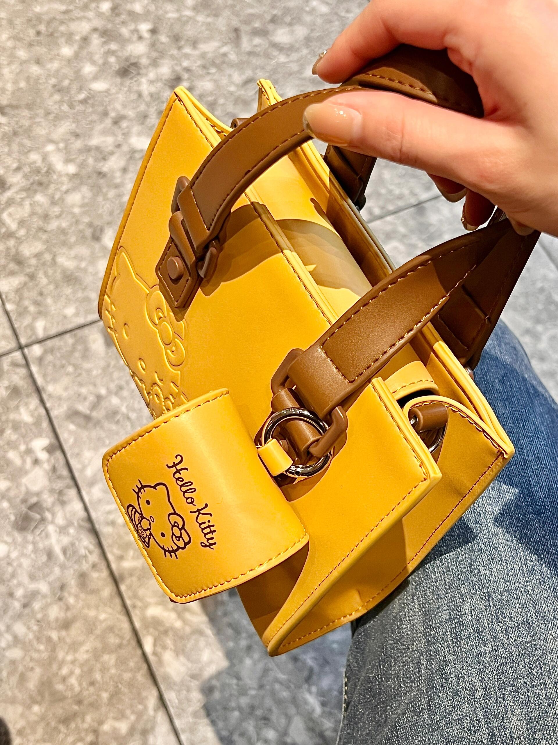 Sanrio Crossbody Messenger Bag Classic Cambridge Bag Work Cross-body Bag Satchel Purse Handbag（gift box packaging）