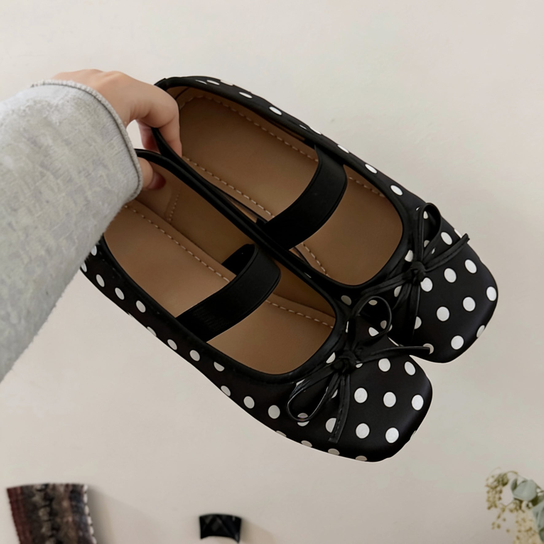 Girly Bow Polk Dot Ballet Flat Shoes Mary Janes Low Top Cute Casual Lightweight Shoes