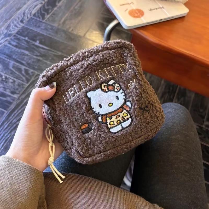 (Brand Authorized)Hello Kitty Mini Makeup Bag and Portable Wallet