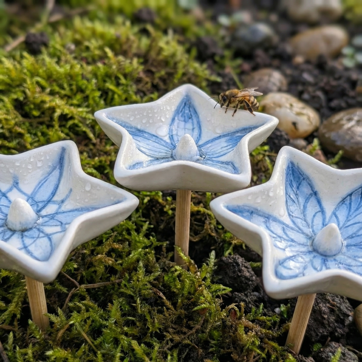 Bee watering stations