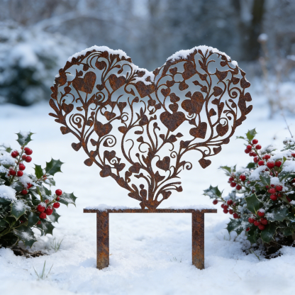 Rust-covered Elegant Heart-Shaped Metal Garden Stake Sculpture