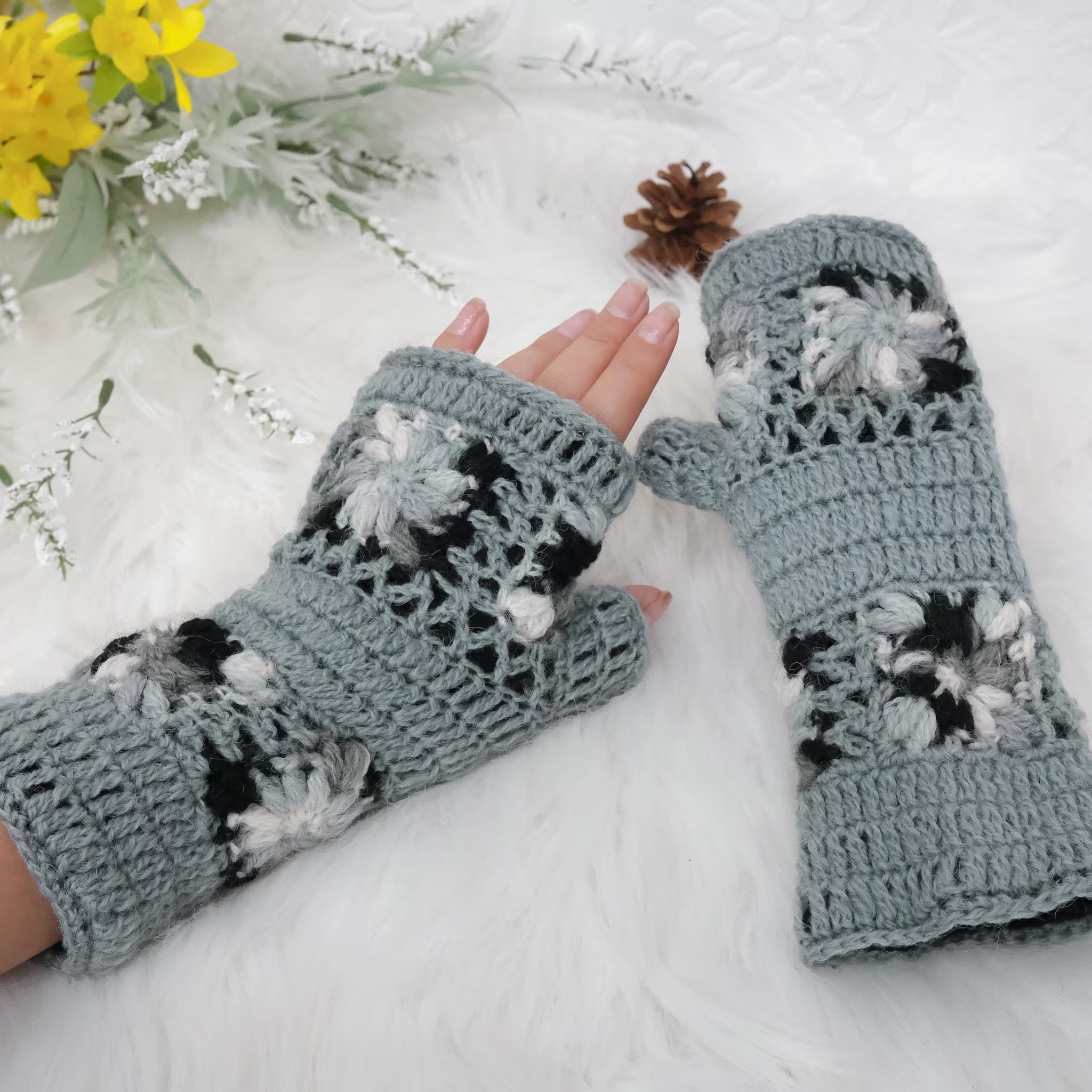 Handknit Crochet Flower Design Handwarmers/Fingerless Gloves with Fleece Lining