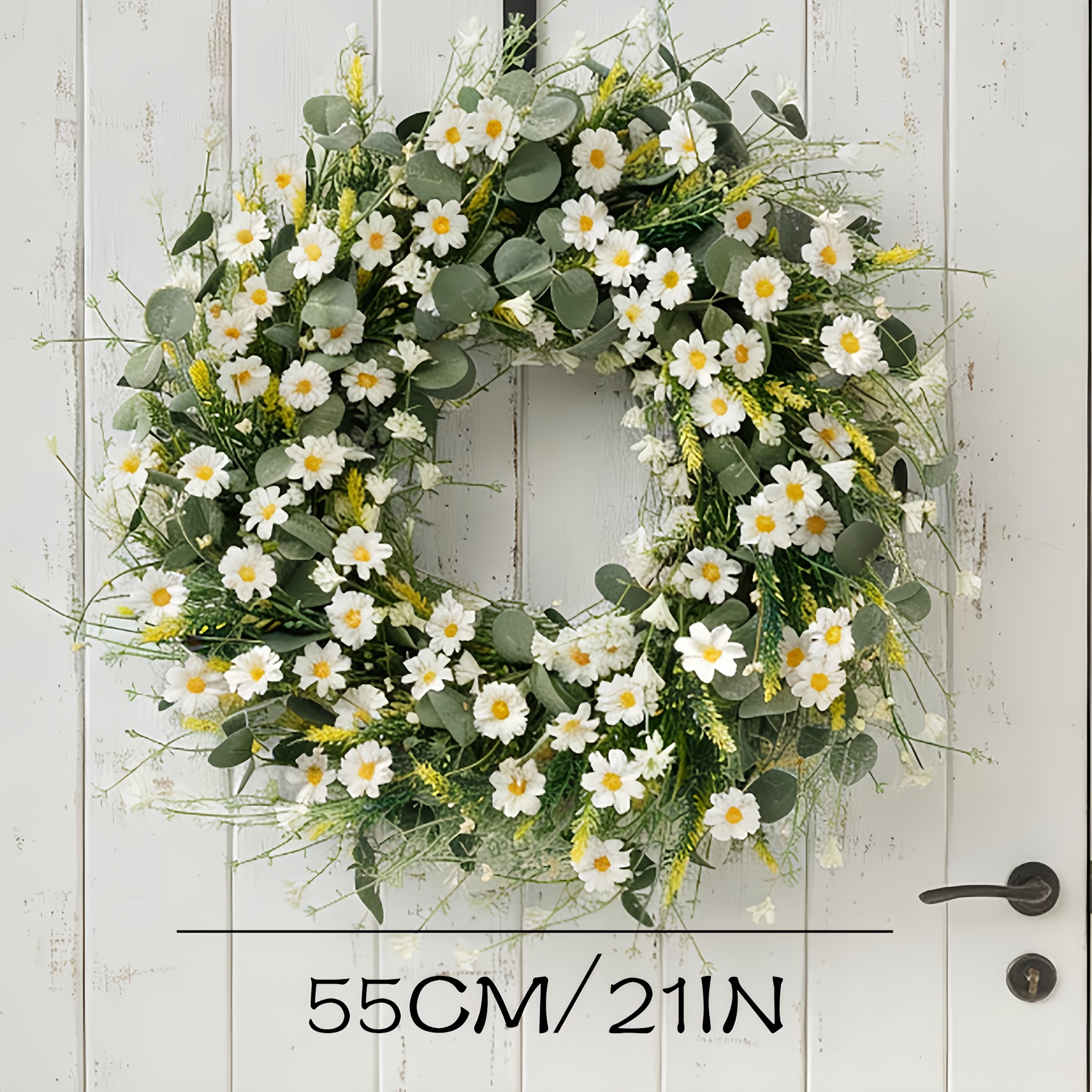 A White Daisy Decorative Wreath