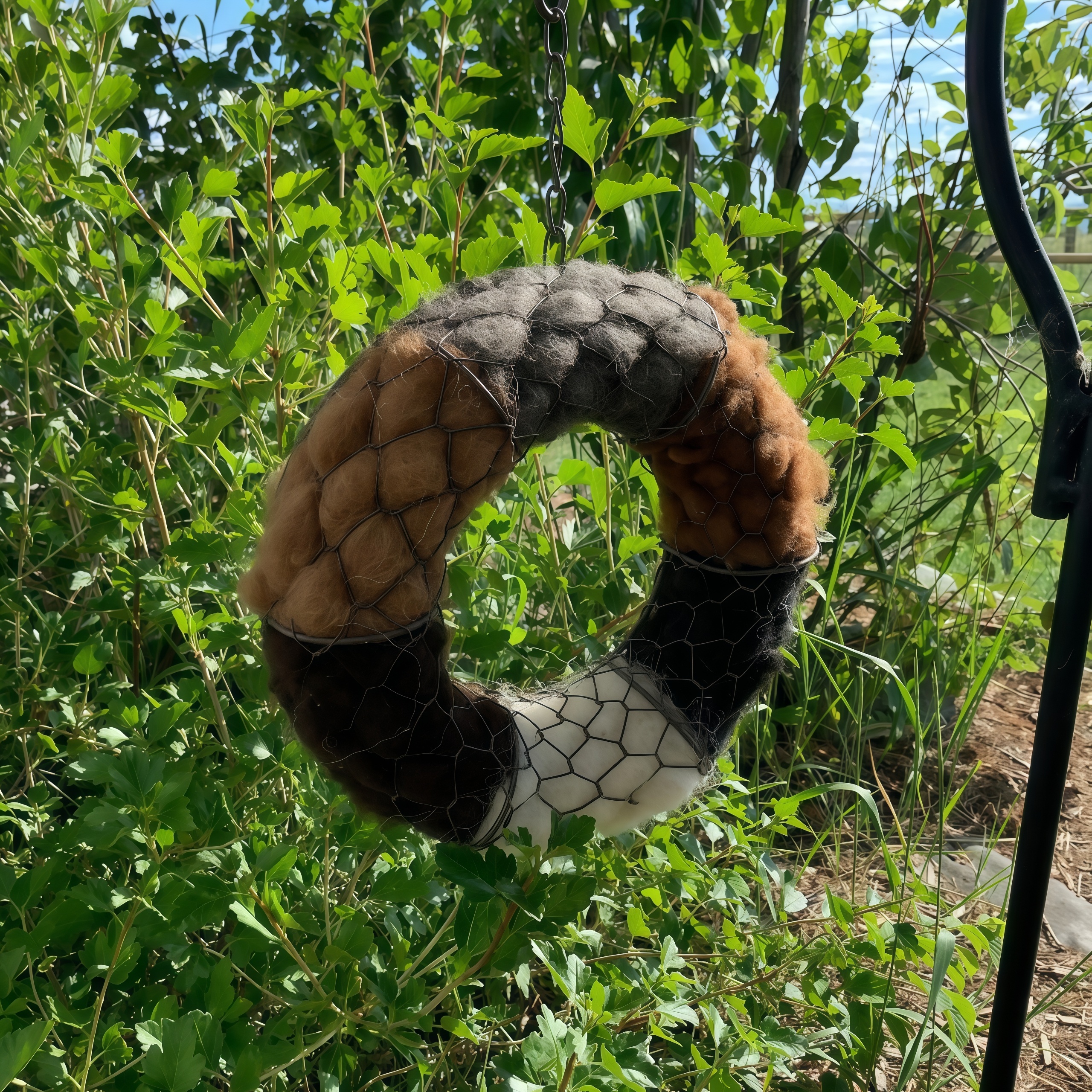 Handmade Alpaca Fiber Bird Nesting Star: Nature-Inspired Yard Art