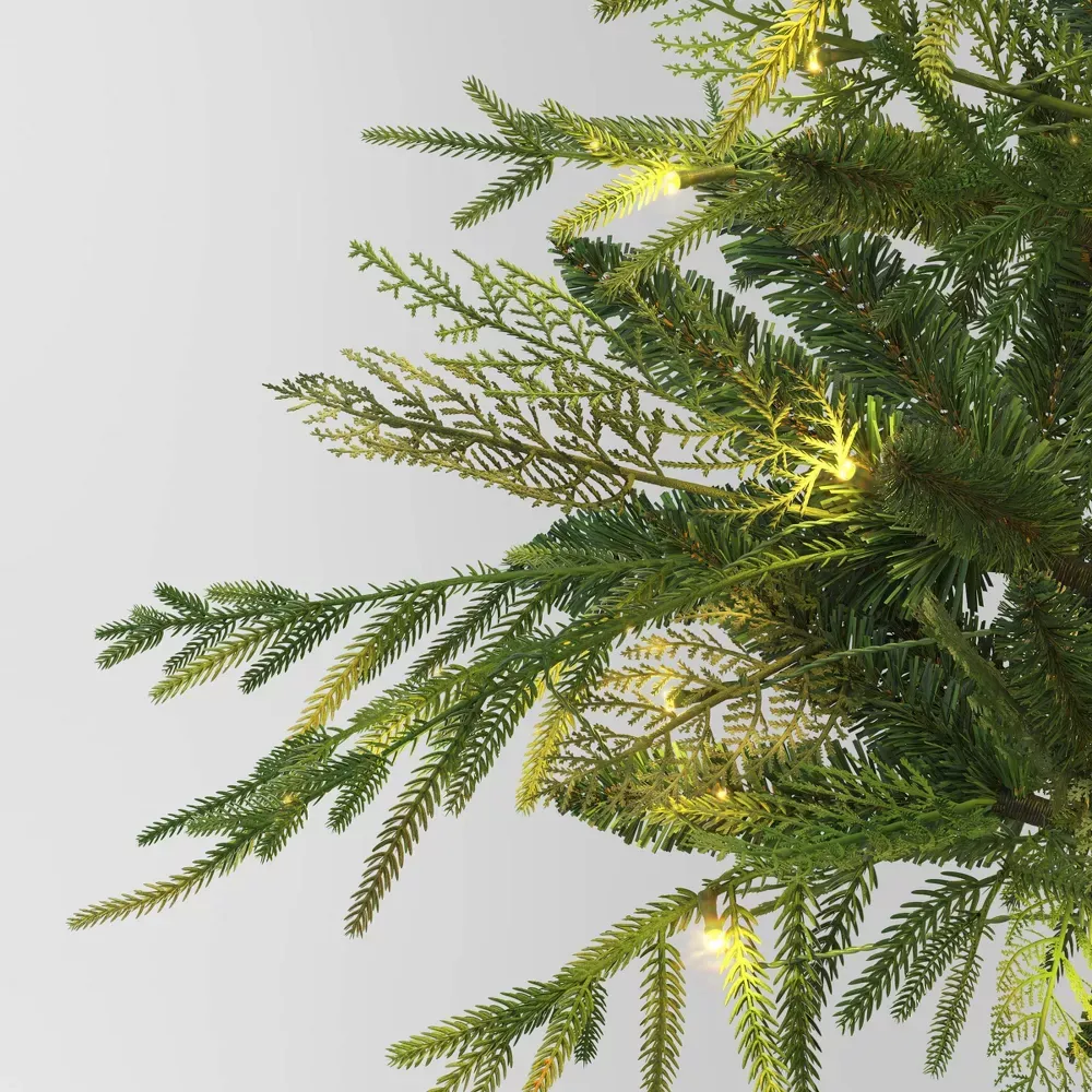 Pre-Lit Christmas Mixed Artificial Flocked Greenery with Ground Stake