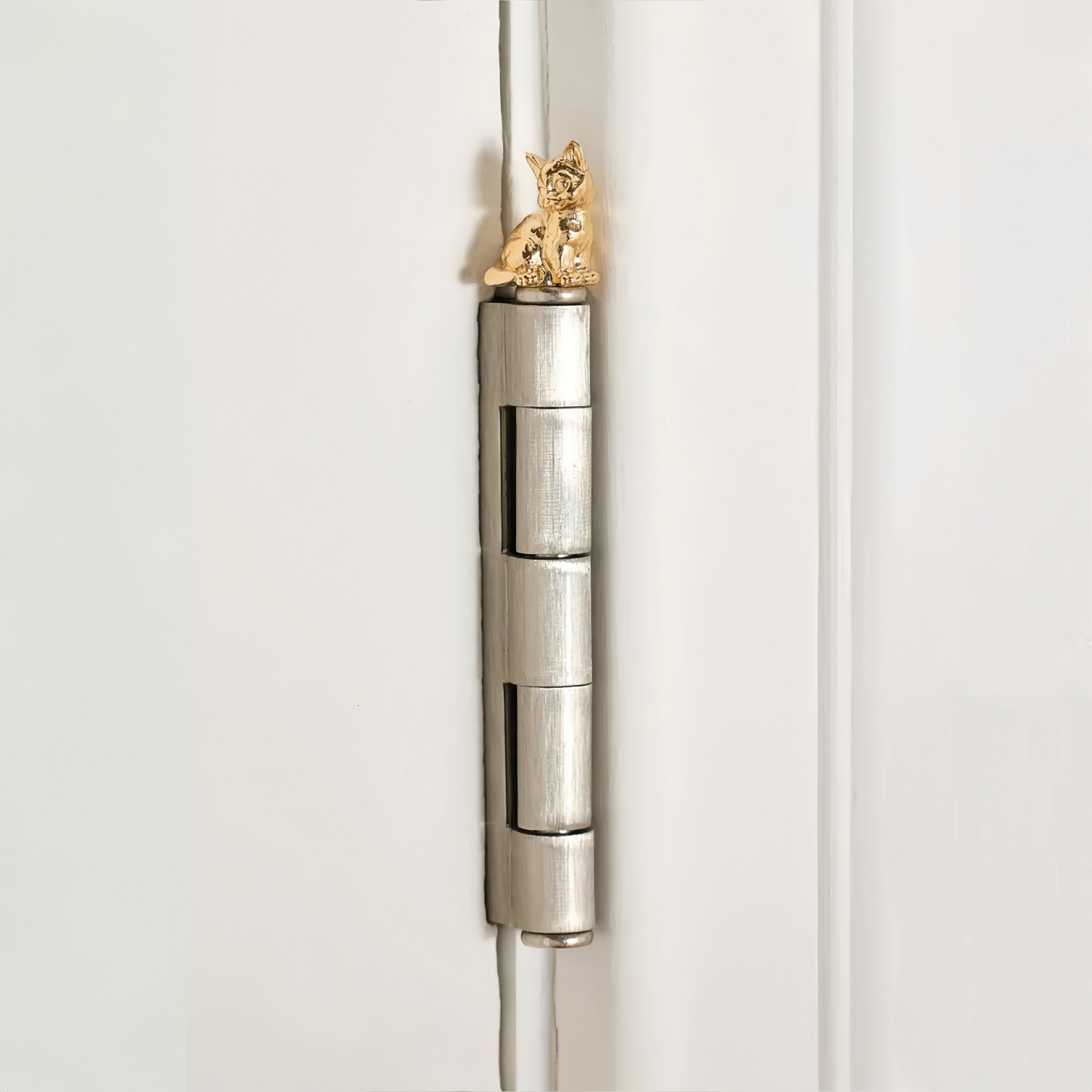 Charmed Door Head Hinge Magnet