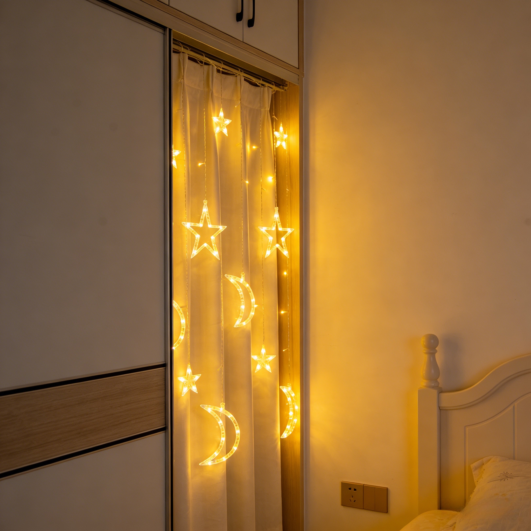 Star & Moon Curtain String Lights