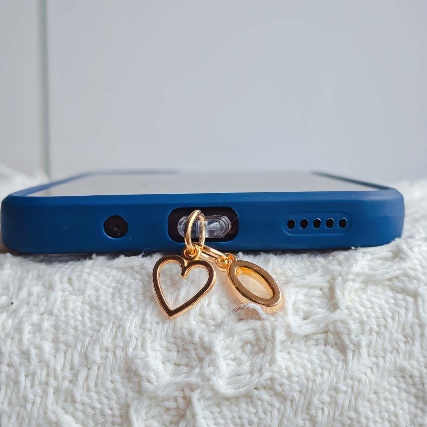 ⏰$9.99 ONLY ONE DAY🔥A-Z Letter Pendant Stylish Heart-Shaped Charging Port Dust Cover