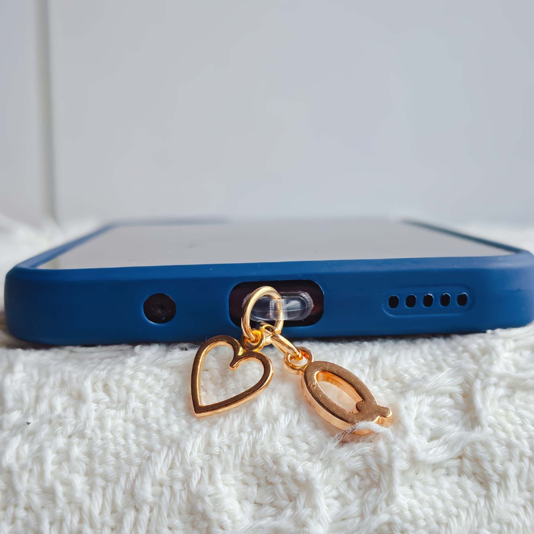 ⏰$9.99 ONLY ONE DAY🔥A-Z Letter Pendant Stylish Heart-Shaped Charging Port Dust Cover