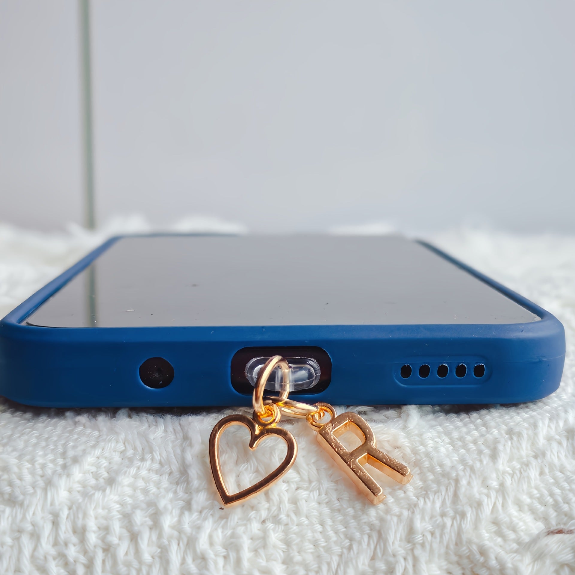 ⏰$9.99 ONLY ONE DAY🔥A-Z Letter Pendant Stylish Heart-Shaped Charging Port Dust Cover