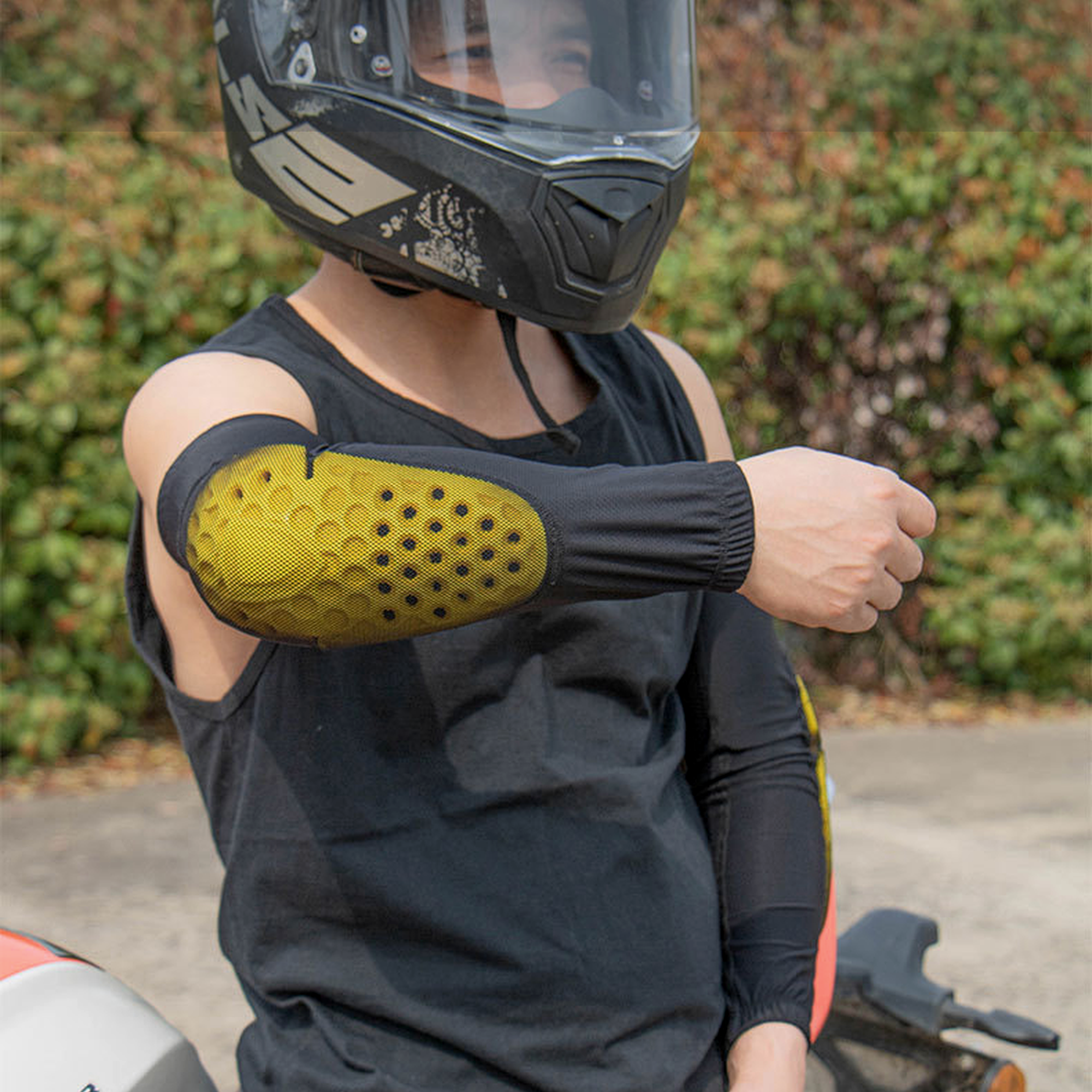 Summer Ice Silk Cooling Motorcycle Elbow Guards - Breathable Mesh Arm Protection Sleeves for Hot Weather