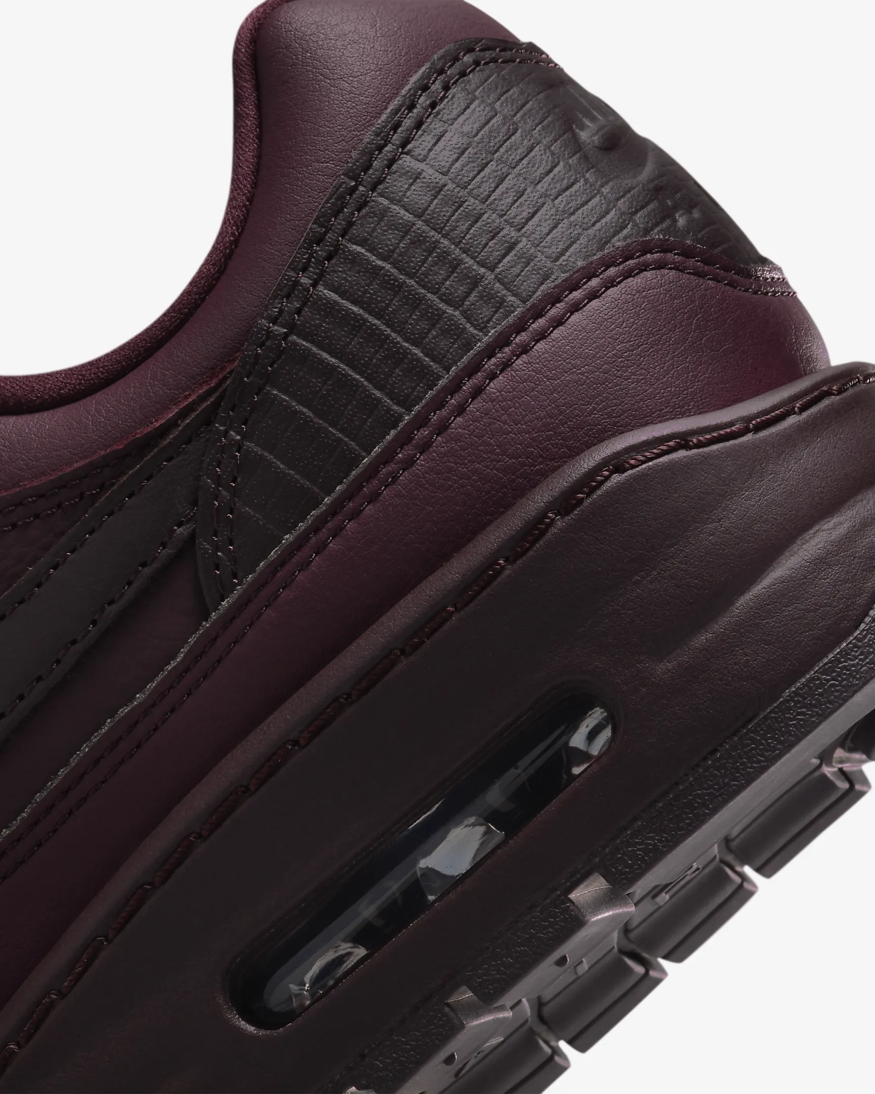 Nikhjgke Air Max 1 '87 Burgundy Crush 2022