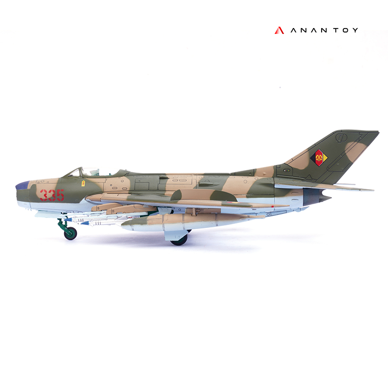 AnanToy™ MIG-19PM 335 East German Air Force Fighter Model