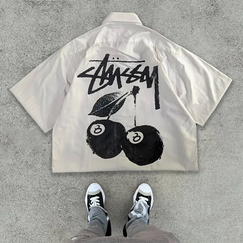 Short-sleeved shirt