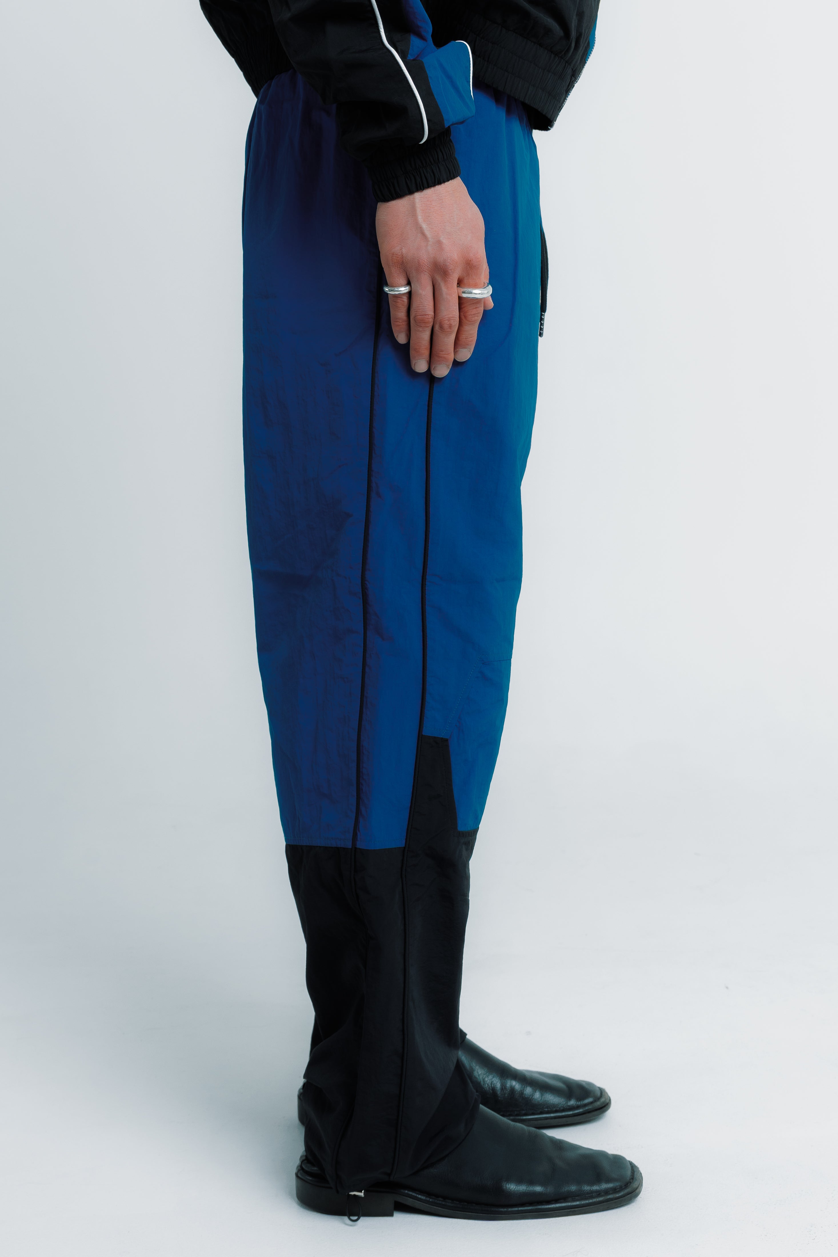 INV TRACK SWEATS (BLUE)