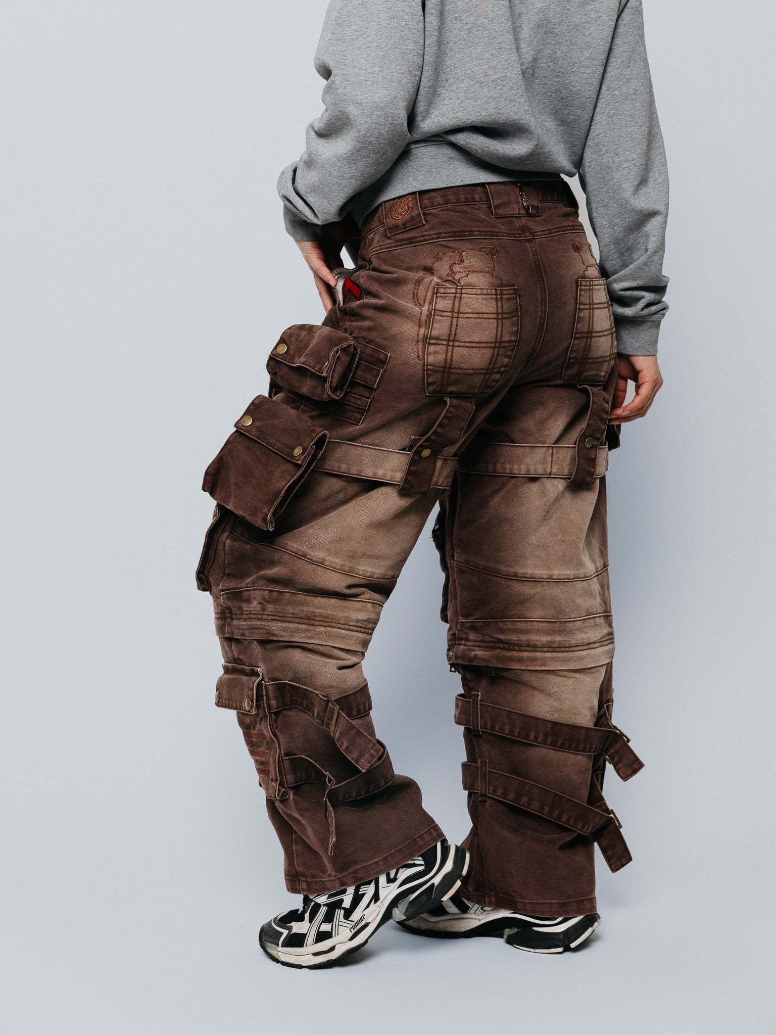 ACADEMY Cargo Pants Brown