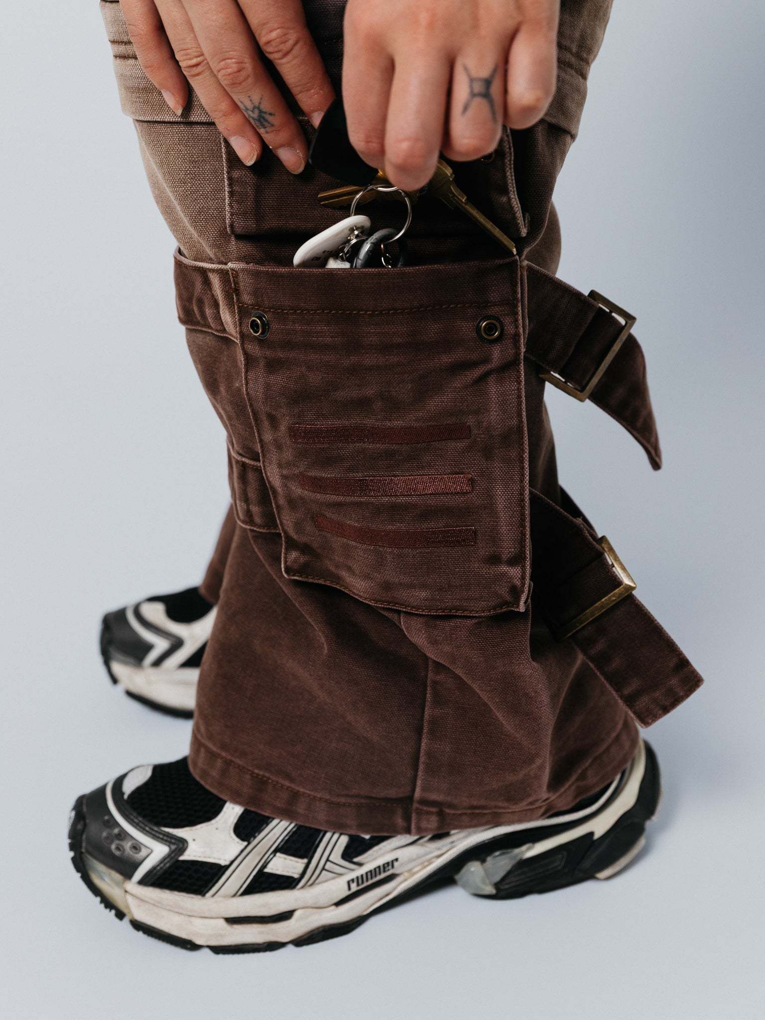 ACADEMY Cargo Pants Brown