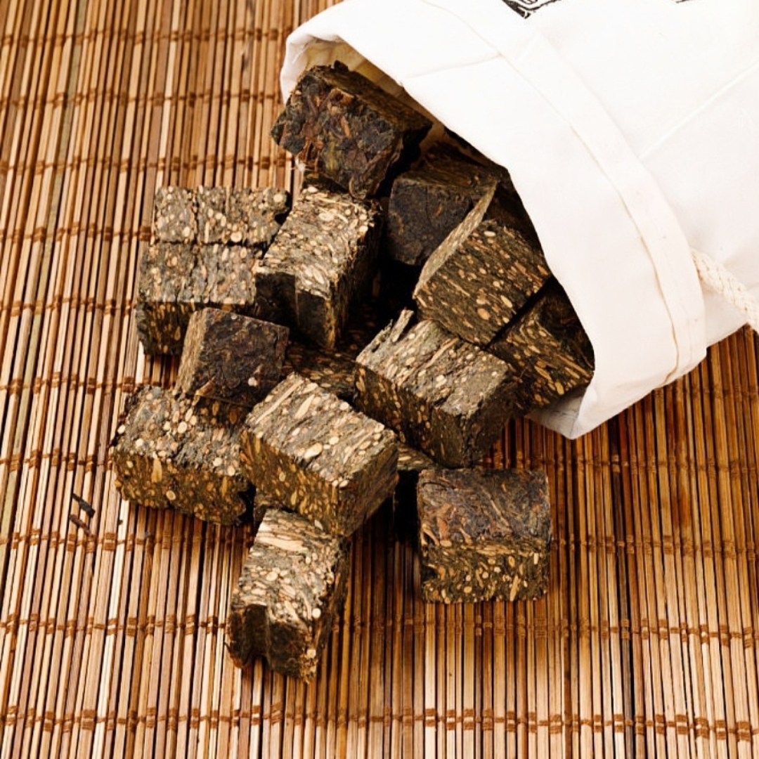 Bailiang Tea (100 Liang Tea) Dark Tea