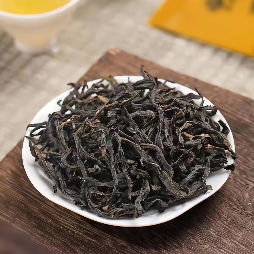 Fenghuang Dancong (Phoenix Single Bush) Oolong Tea