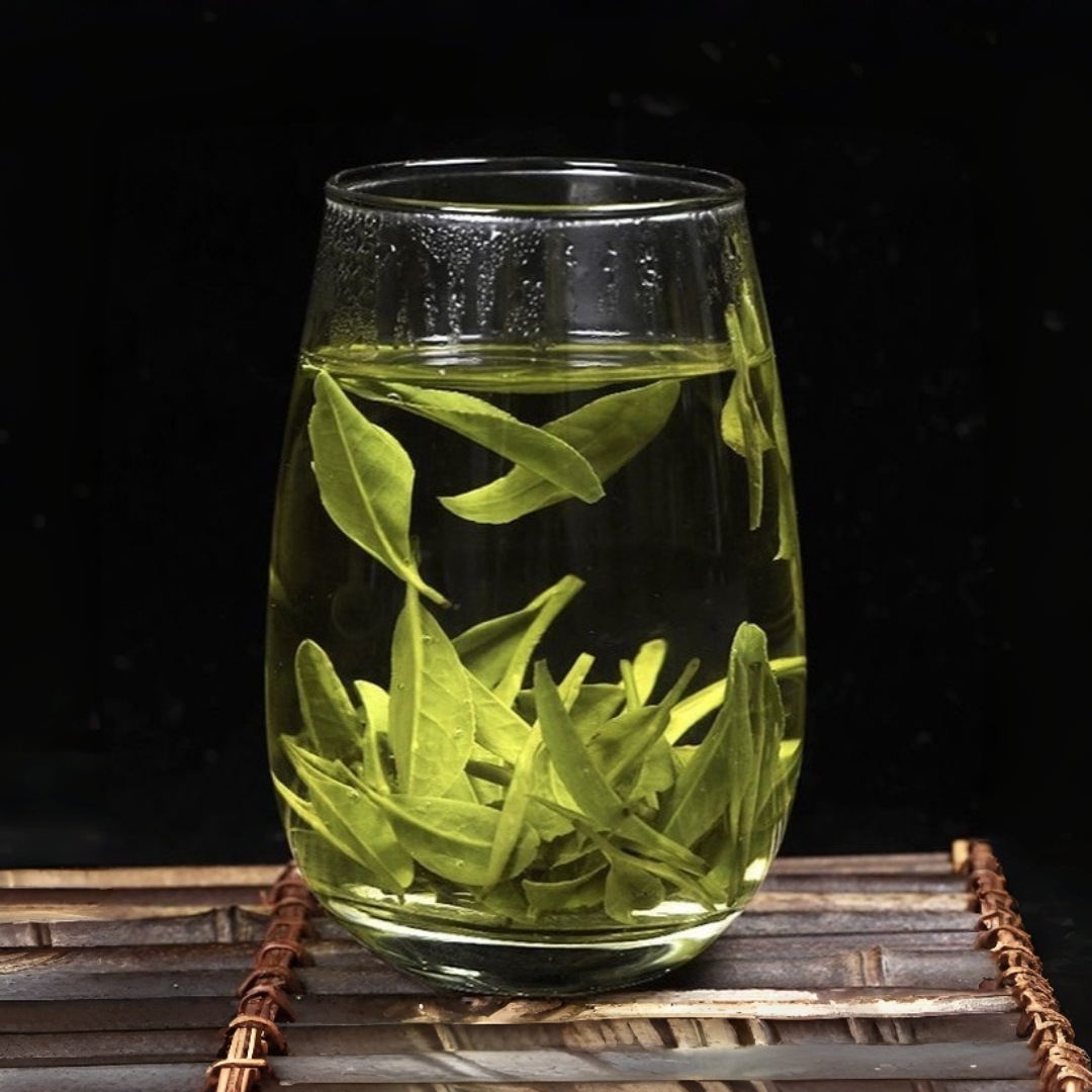 Longjing (Dragon Well) Green Tea