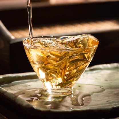 White Peony (Baimudan) White Tea