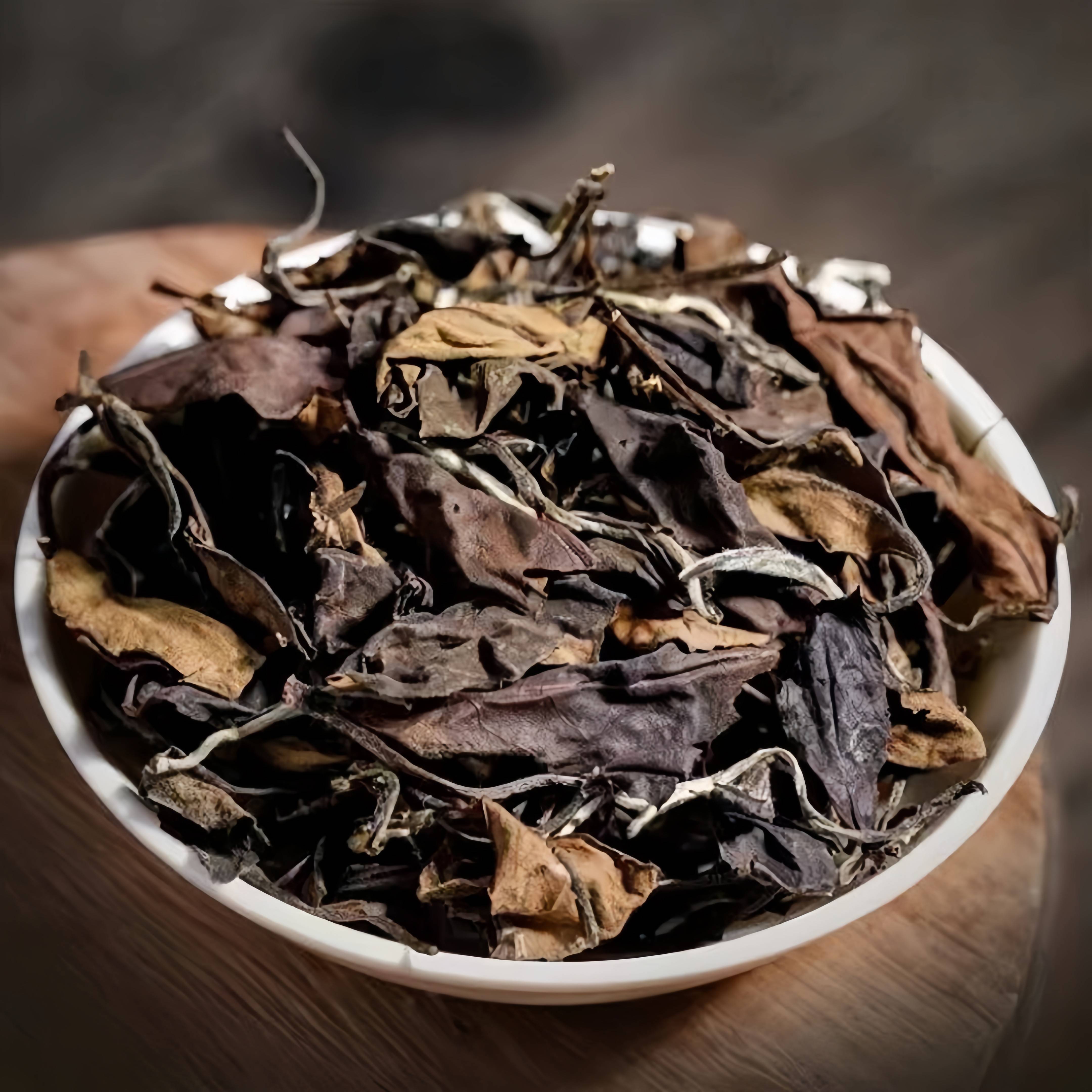 Gongmei (Tribute Eyebrow) White Tea