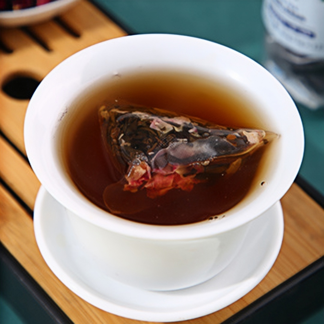 Rose Mulberry Black Goji Berry Herbal Tea